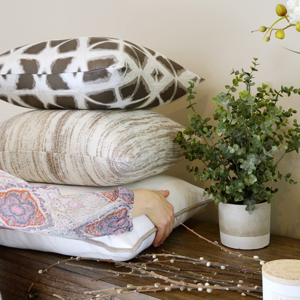 Willow Bloom Pillows Hex Lamina Whipstitch Pristine Willow Bloom Pillows Hex Lamina Whipstitch Pristine