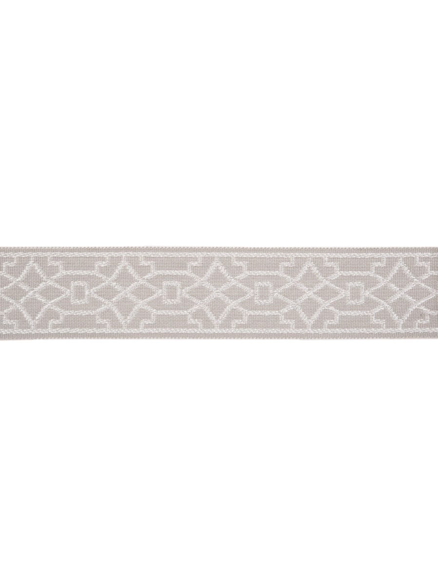 Willow Bloom Home Trevino Platinum Trim