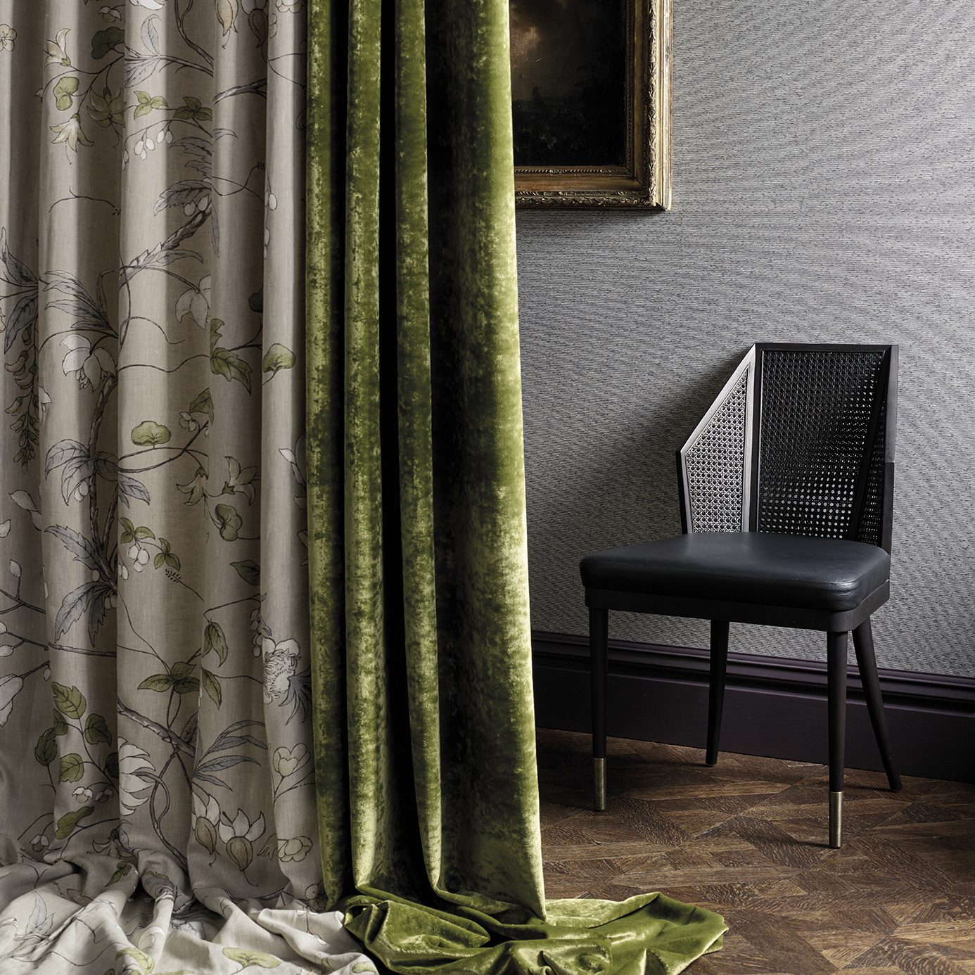 Chambalon Mercury/Platinum Grey Drape