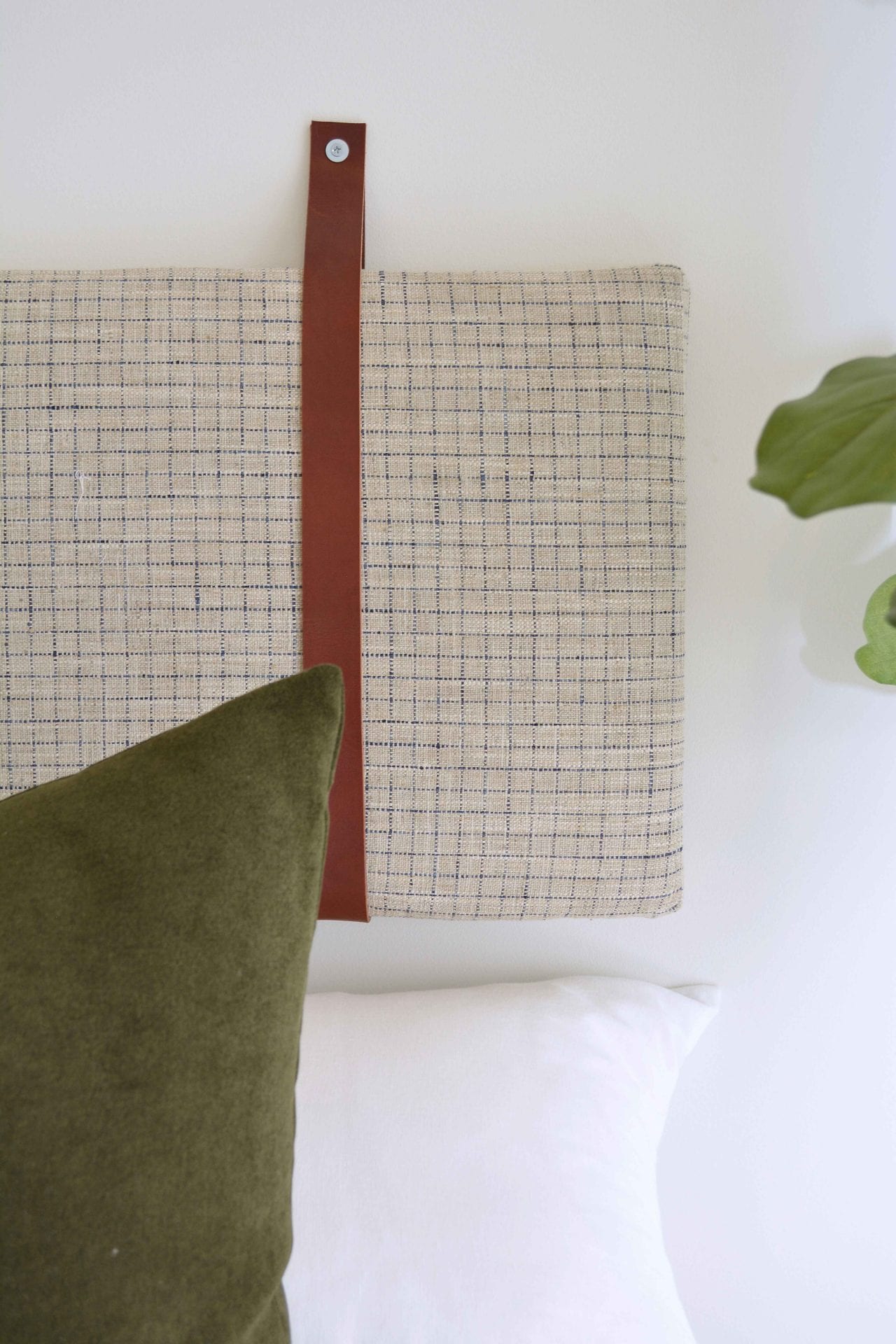 Willow Bloom Home Vince Cushion Headboard