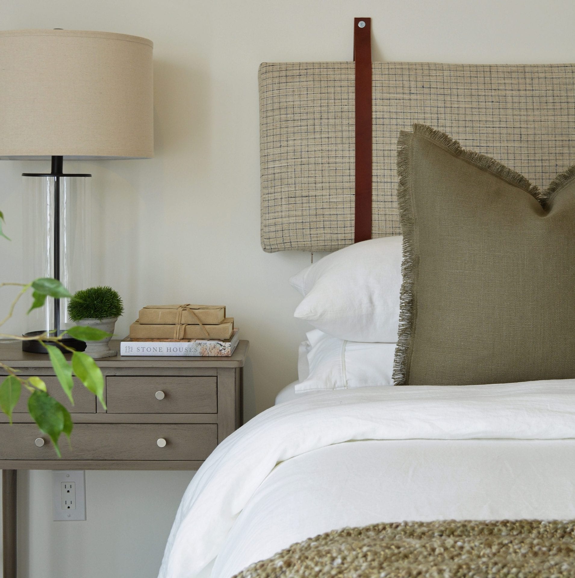 Willow Bloom Home Kane Pillow