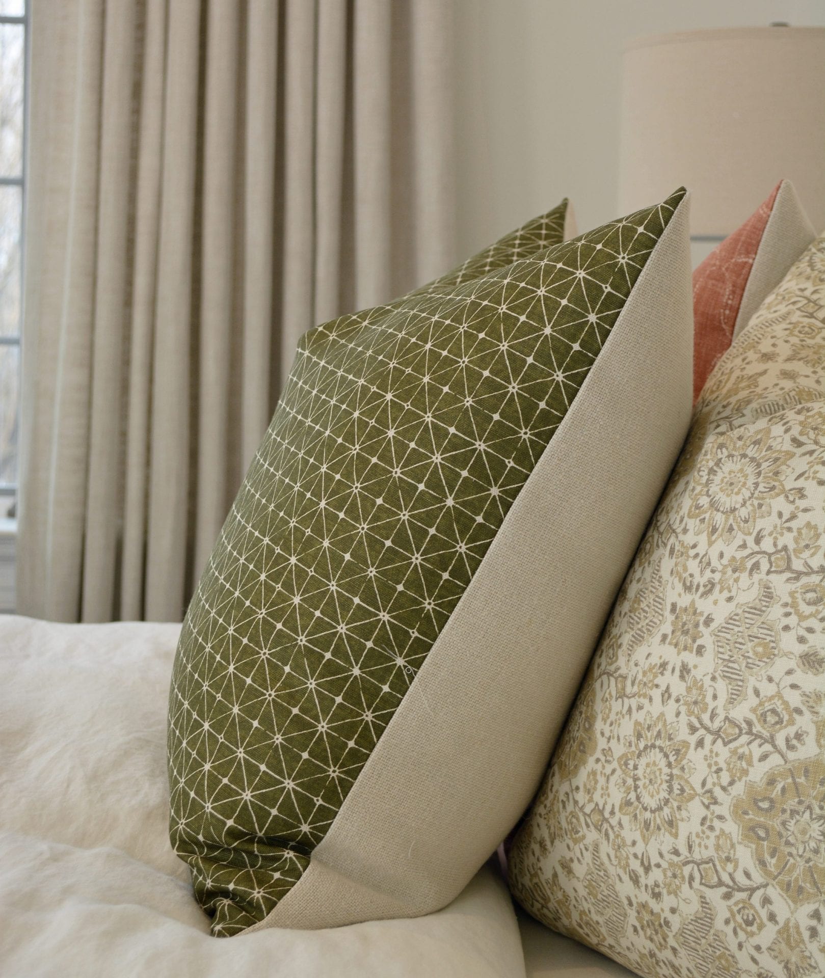 Willow Bloom Home Tory Pillow