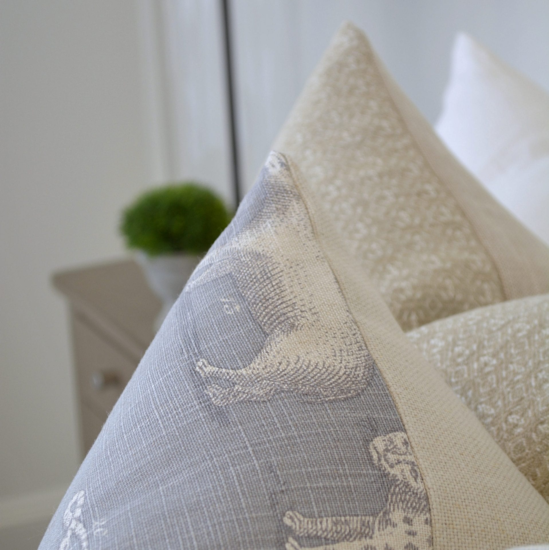 Willow Bloom Home Beckett Pillow