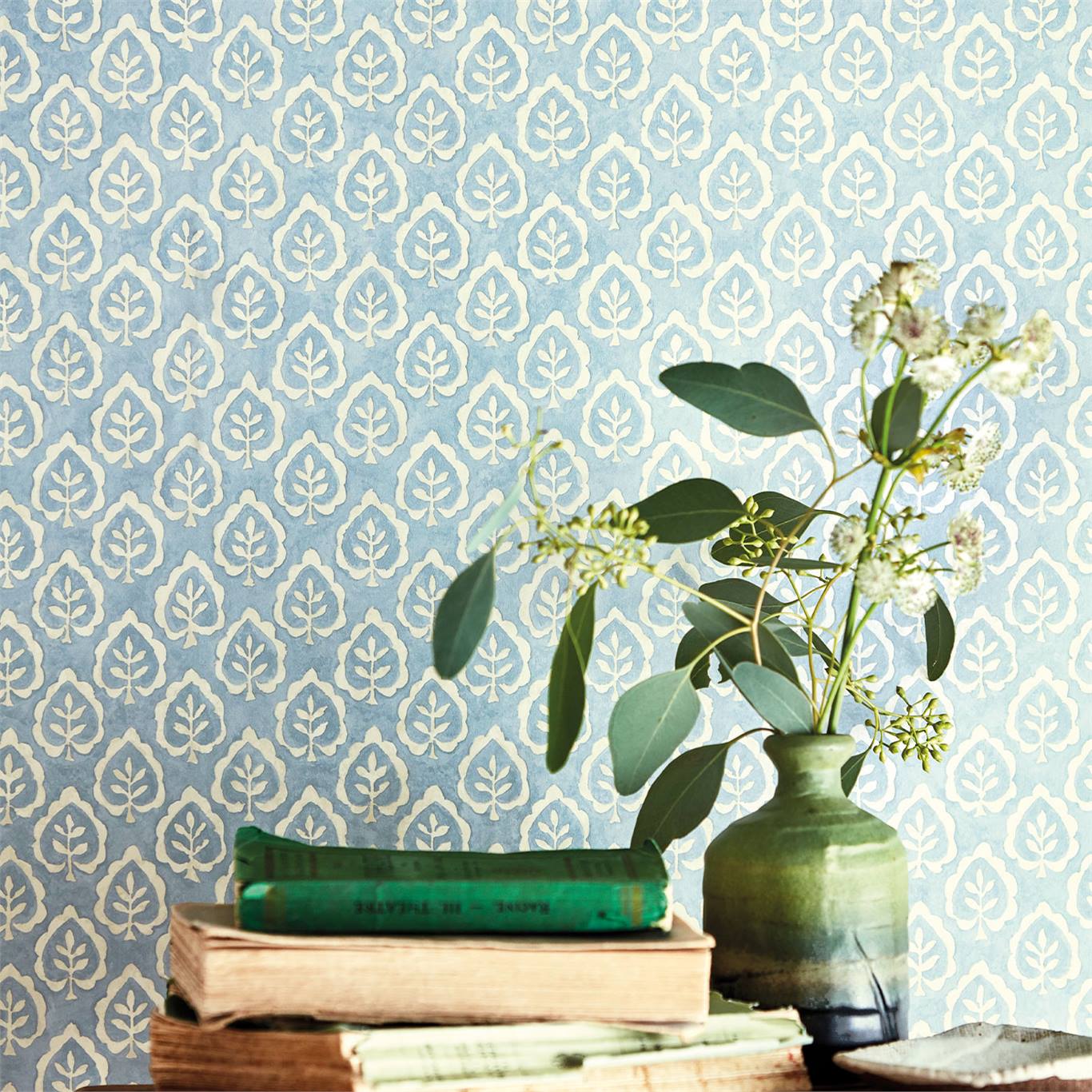 Willow Bloom Home Maeve Wallpaper