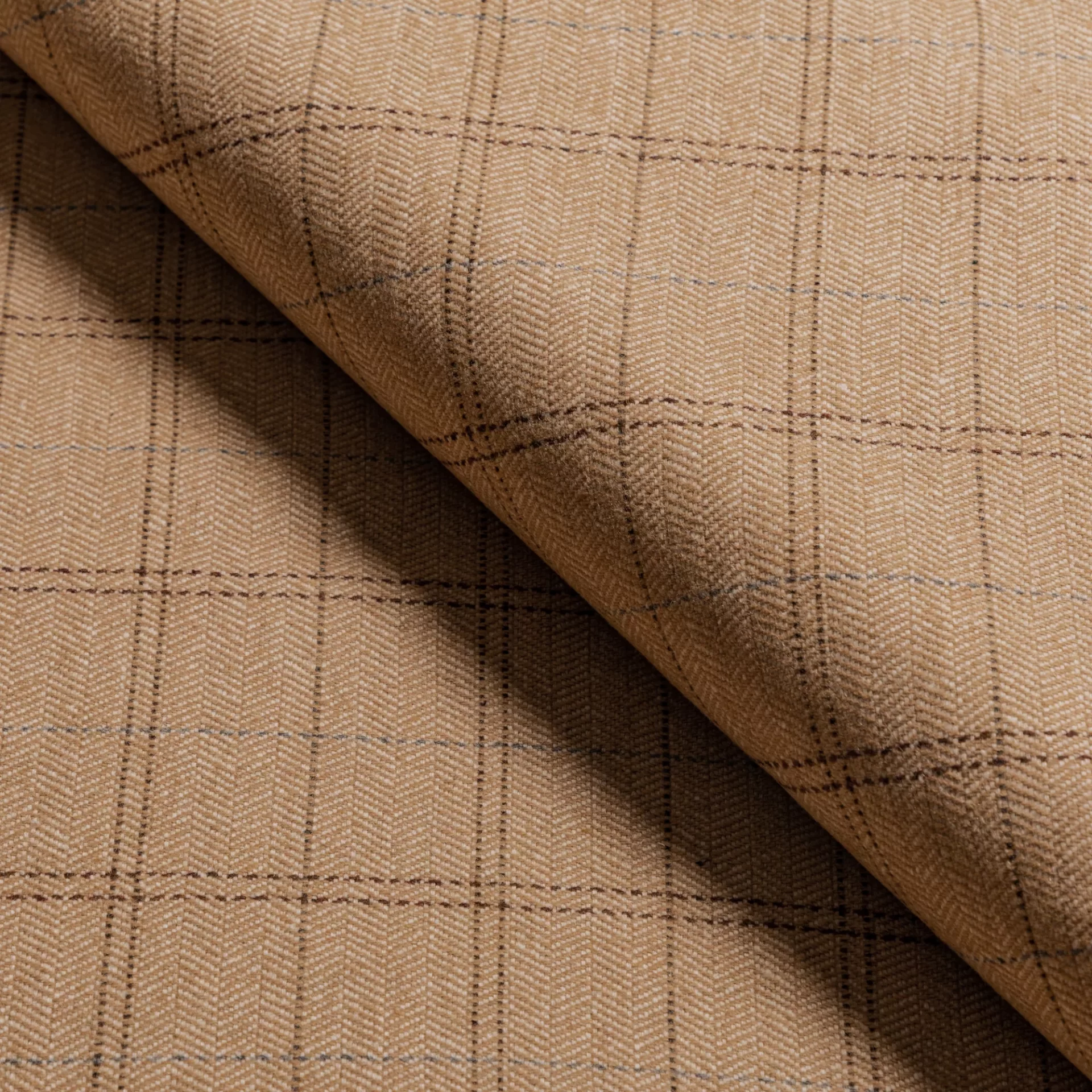 Willow Bloom Home Wilkins Tan