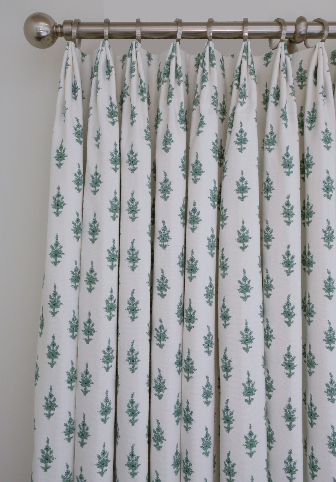 Leila Pistachio Drape
