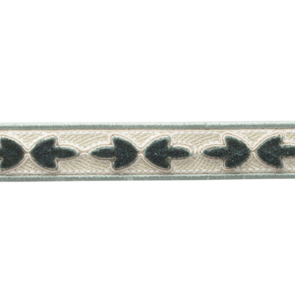 Willow Bloom Home Ainsworth Dewdrop Trim