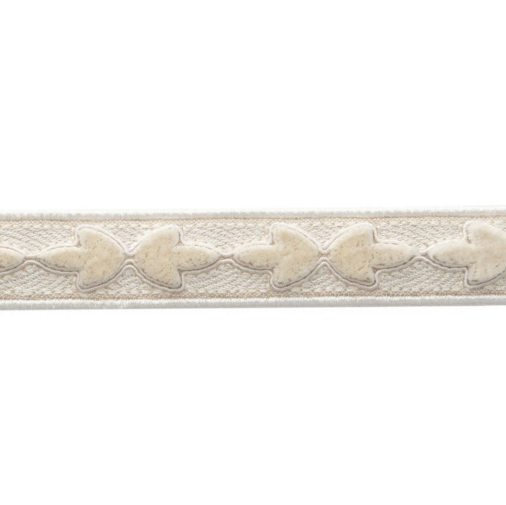 Willow Bloom Home Ainsworth Ivory Trim