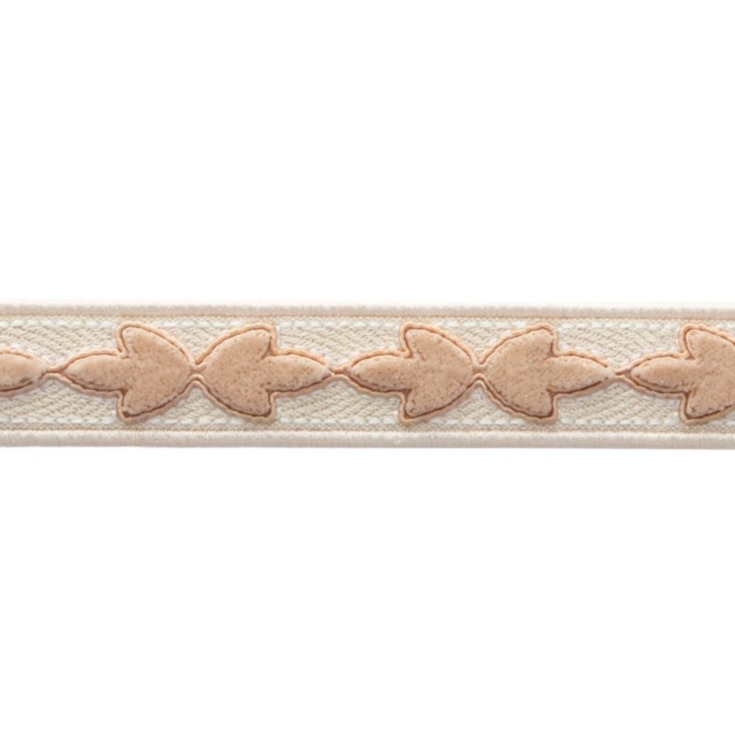 Willow Bloom Home Ainsworth Petal Trim