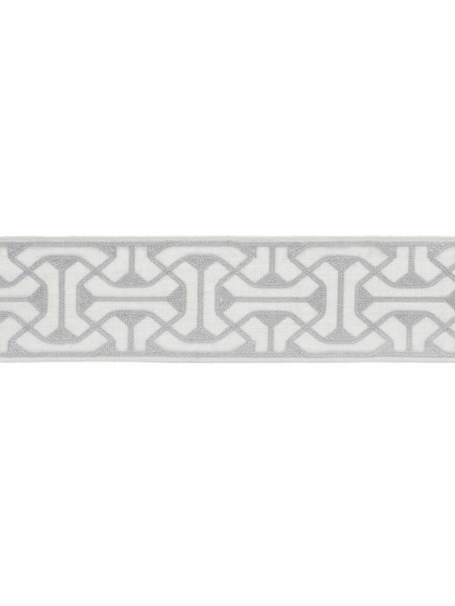 Willow Bloom Home Arla Platinum Trim