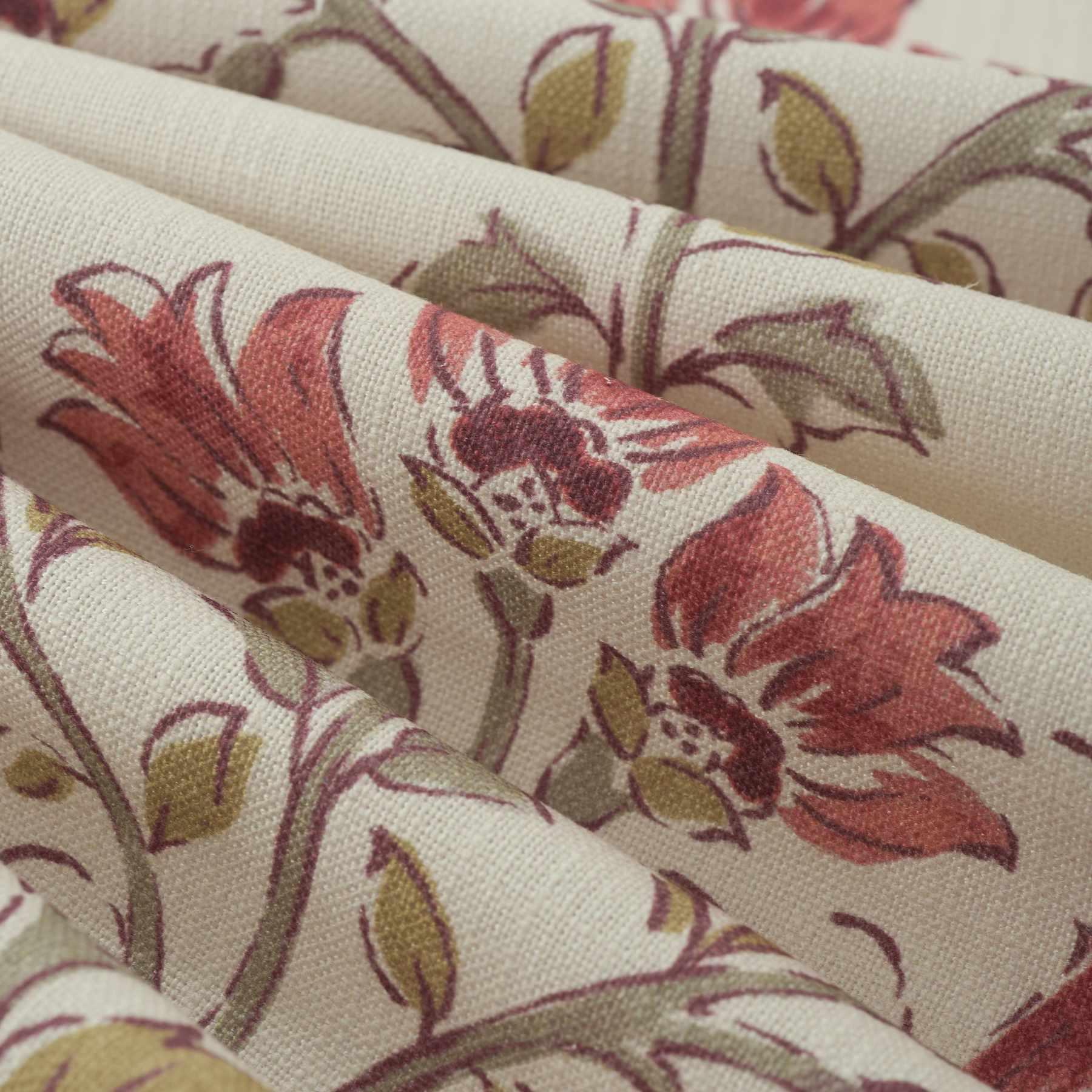 Rozlyn-F | Berry-2 Rozlyn Berry