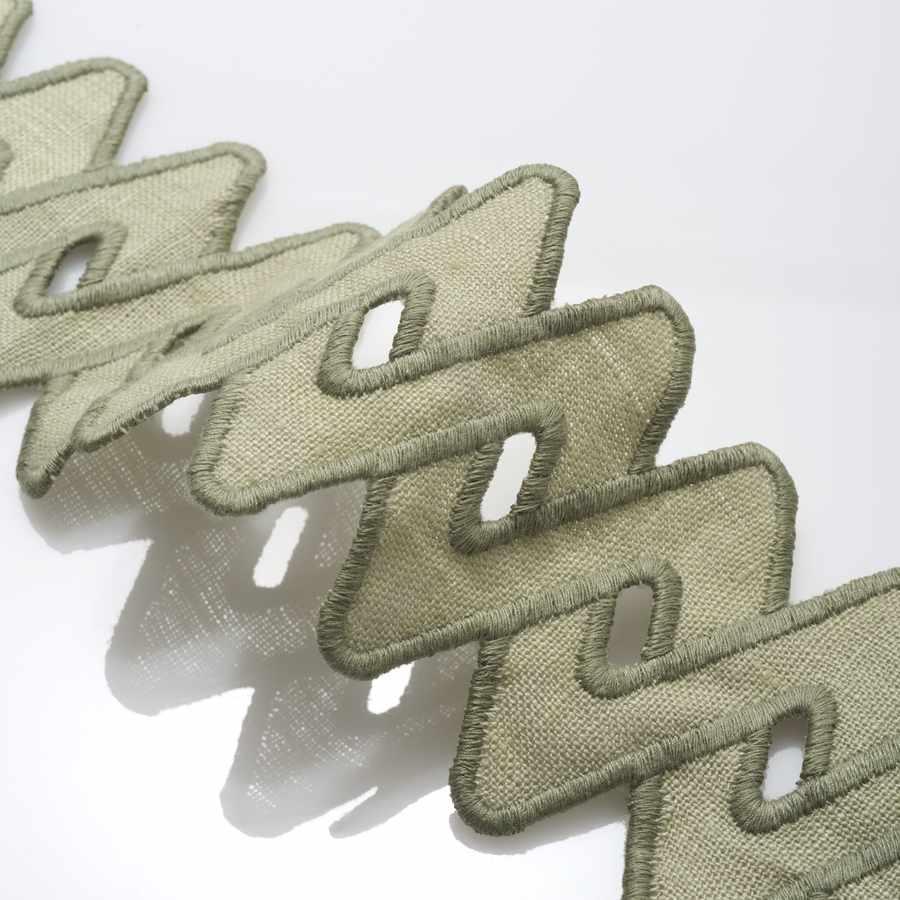 Scissor Tail Eucalyptus Trim Sample - Image 3